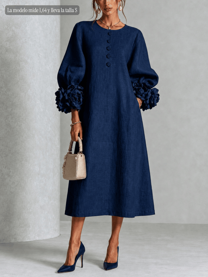 Vestido Midi Azul Navy con Botones de Flores y Mangas Florales Extravagantes