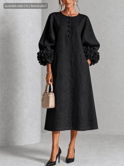 Vestido Midi Negro Floral con Botones y Mangas Florales Extravagantes