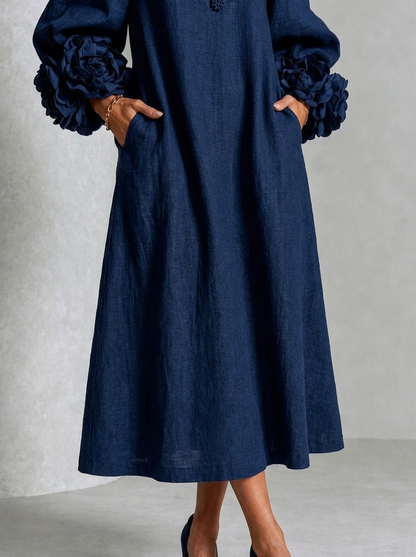 Vestido Midi Azul Navy con Botones de Flores y Mangas Florales Extravagantes
