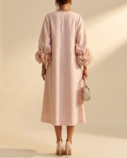 Vestido Midi Rosa con Botones de Flores y Mangas Florales Extravagantes